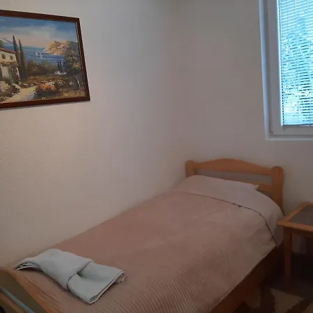 Holiday home Vikendica *