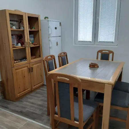 Vikendica Holiday home Rtanj