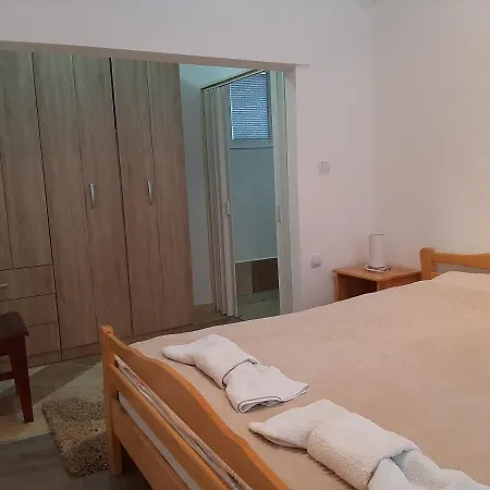 Holiday home Vikendica *