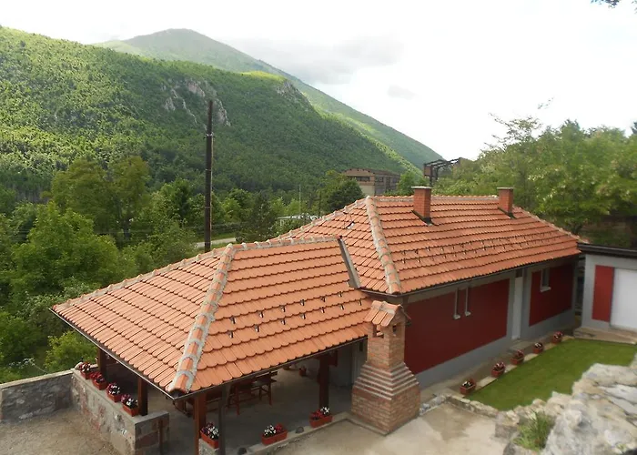 Vikendica Дом отдыха Ртань